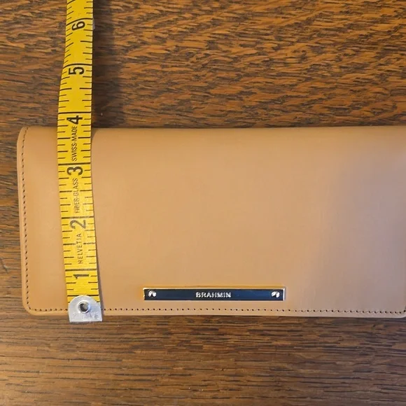 Brahmin Ady Wallet In Creme Talitha Leather NWOT - Picture 12 of 16